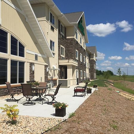 Grandstay Hotel & Suites Mount Horeb - Madison Eksteriør billede