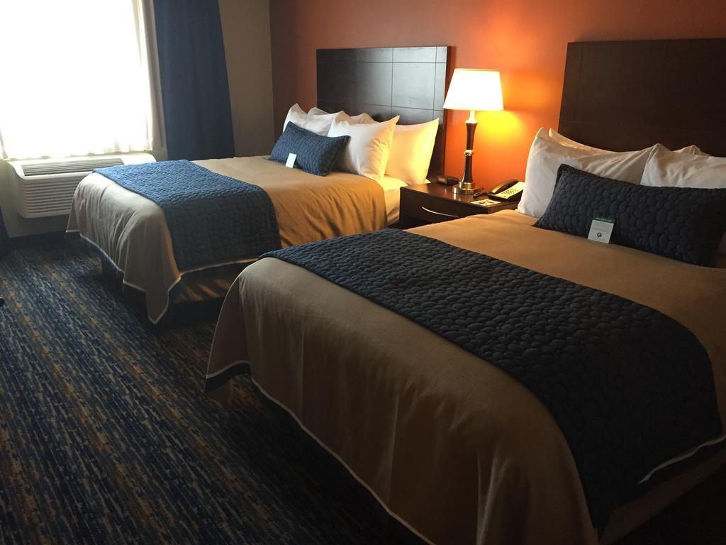 Grandstay Hotel & Suites Mount Horeb - Madison Værelse billede