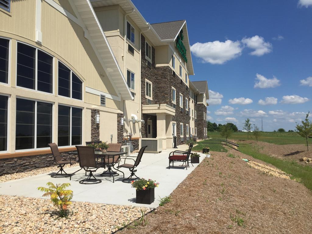 Grandstay Hotel & Suites Mount Horeb - Madison Eksteriør billede